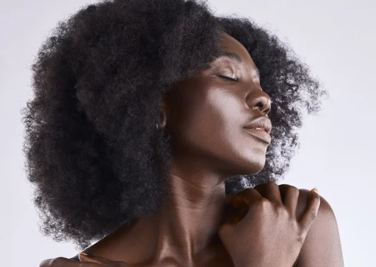 5 astuces pour illuminer un teint terne sur peau noire